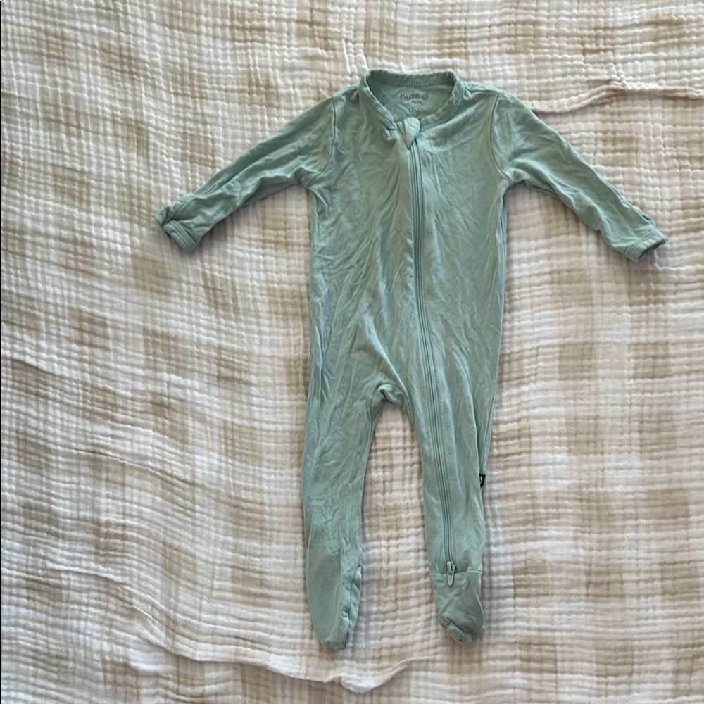 Kyte Baby Footed Onesie